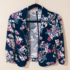 Pretty Floral Summer Blazer